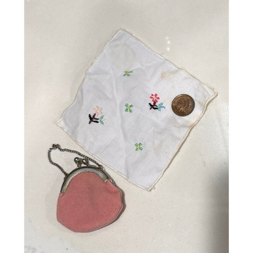 EARLY Ed American Girl Pleasant Co Samantha 1988 Purse Handkerchief & Real Penny
